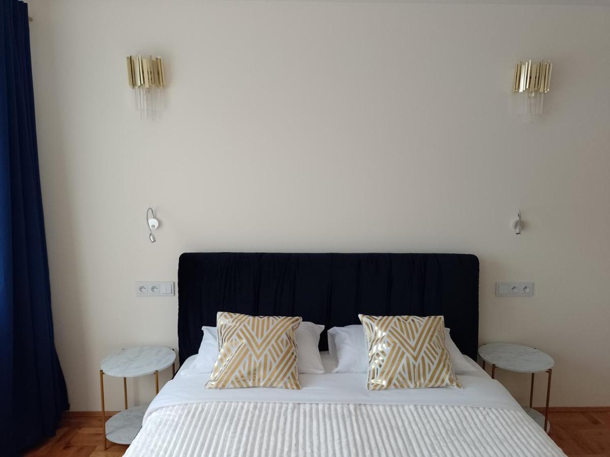 Alexa d'Oro Rooms Cracóvia Exterior foto